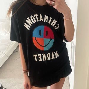 CHINATOWN MARKET SMILEY WORLD TSHIRT